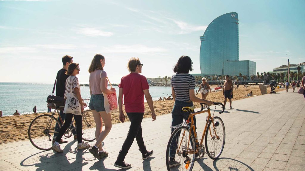 Stadt_Barcelona_Strandpromenade