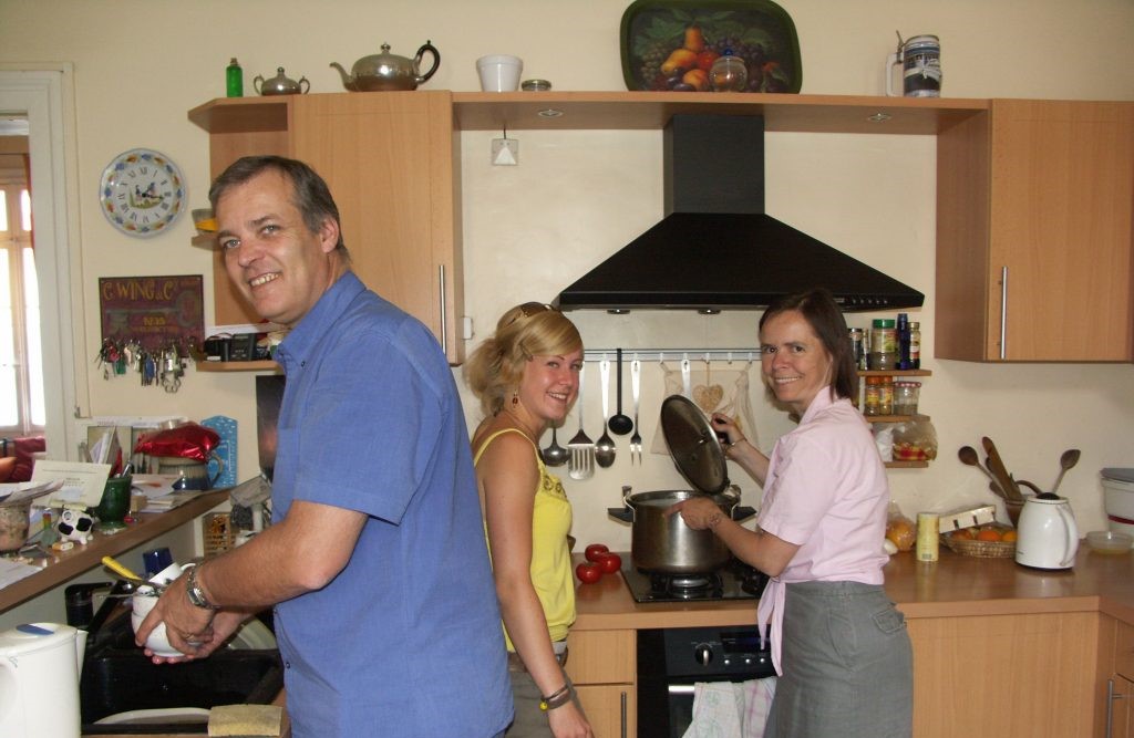 host-family-2-quality-1024x768 (2)