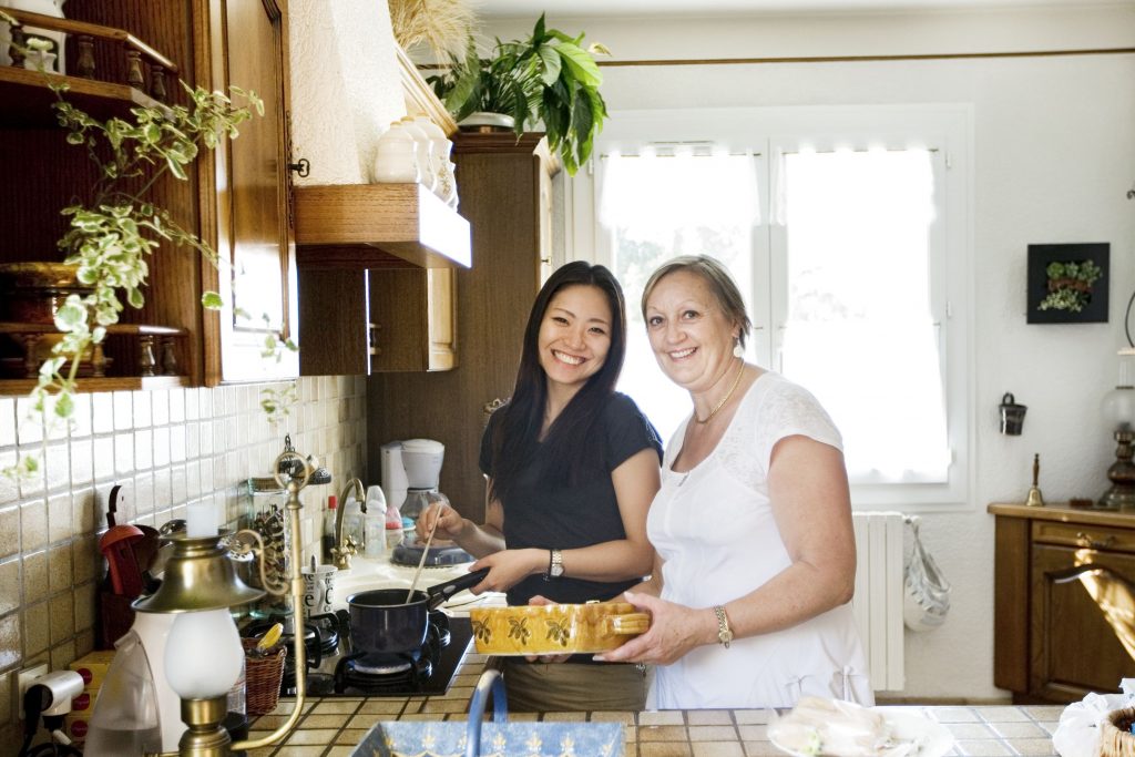 host-family-5-quality-1024x683